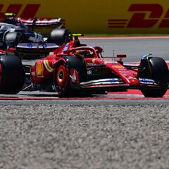 Sainz lidera un polvorín