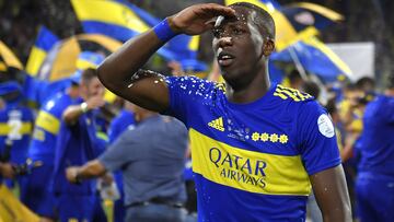 Advíncula, el gran protagonista de la celebración de Boca