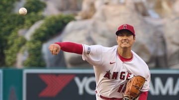 Anaheim (United States), 10/08/2023.- Los Angeles Angels starting pitcher Shohei Ohtani throws during the first inning of the MLB baseball game between the San Francisco Giants and the Los Angeles Angels, in Anaheim, California, USA, 09 August 2023. EFE/EPA/ALLISON DINNER
