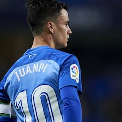 Virus FIFA: una losa de más de 78.000 kilómetros y siete partidos