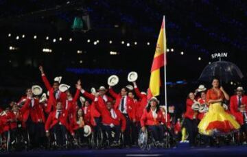 El 29 de agosto fue la abanderada de la delegación española en la ceremonia de inauguración de los Juegos Paralímpicos de la ciudad de Londres.
Al día siguiente se convirtió en la deportista española más laureada de los Juegos Paralímpicos, al conquistar su decimoséptima medalla, una plata en los 50 metros libres