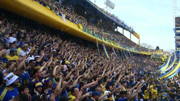 Aficionado de Boca engaña a su novia para viajar a Argentina