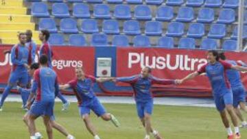 Las buenas caras presidieron la última sesión del Levante.