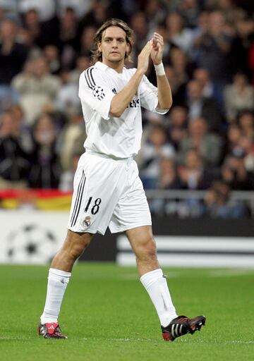 Jonathan Woodgate fich¨® por el Real Madrid por 22 millones de euros procedente del Newcastle en agosto de 2004. Su proyecci¨®n como futbolista era muy buena pero tambi¨¦n ten¨ªa un enorme problema con la lesiones. Sus problemas f¨ªsicos le dejaron la primera temporada en blanco, y la segunda jug¨® tan solo 12 partidos.