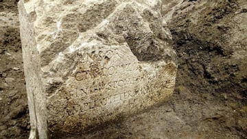 La peculiar piedra descubierta en Roma