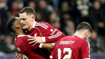 EFE/EPA/RONALD WITTEK