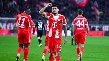 29 November 2025, Bavaria, Munich: Soccer: Bundesliga, Bayern Munich - FC St. Pauli, matchday 12 at the Allianz Arena. Luis Diaz (Bayern Munich) celebrates his goal to make it 2-1. Photo: Sven Hoppe/dpa - IMPORTANT NOTE: In accordance with the regulations of the DFL German Football League and the DFB German Football Association, it is prohibited to utilize or have utilized photographs taken in the stadium and/or of the match in the form of sequential images and/or video-like photo series. (Photo by Sven Hoppe/picture alliance via Getty Images)