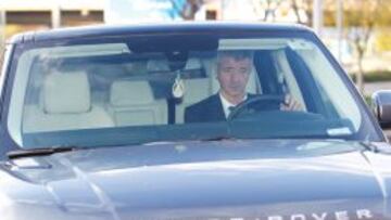 Miguel Ángel Gil Marín, consejero delegado del Atlético de Madrid, a su llegada a la reunión en el Vicente Calderón.
