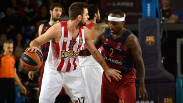 El Olympiacos gana en el Palau y deja al Barça muy tocado