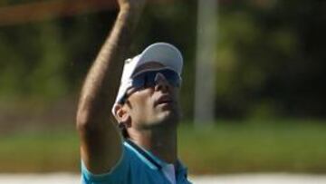 Quirós accede al liderato con 5 golpes de ventaja