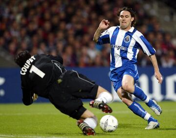 Atlético de Madrid: 2006/07 y 2008/09
Oporto: 2002-05