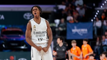 Mason Broyne celebra una acción en la final de la Minicopa.