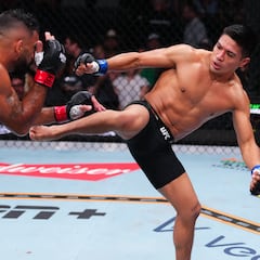 Dejó su carrera como médico del IMSS para seguir su sueño de pelear en la UFC