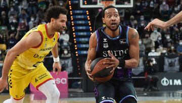 Goudelock, peneyrando a canasta