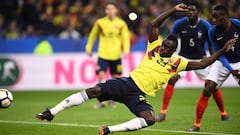 Dávinson: "Francia nos hizo dudar, pero reaccionamos bien"