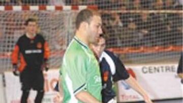 Schumacher marcó dos goles.