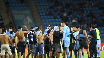 Iquique recibe severo castigo por invasión de ‘hinchas’ en el Tierra de Campeones