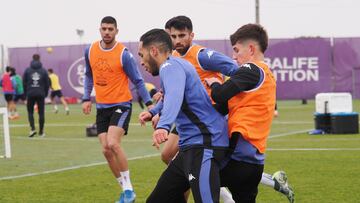 29/12/24 REAL VALLADOLID ENTRENAMIENTO
GRUPO