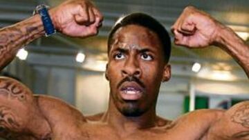 <b>MÚSCULOS ANABOLIZADOS. </b>Dwain Chambers muestra su poderío. Llegó a correr en 9.87, récord europeo, con ayuda de esteroides.