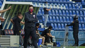 Mario Garcia Atlante head coach during the game Atlante vs Venados FC, corresponding to the requalification of the Torneo Clausura Grita Mexico C22 of the MX Expansion League, at Ciudad de los Deportes Stadium, on April 21, 2022.

<br><br>

Mario Garcia Director Tecnico de Atlante durante el partido Atlante vsVenados FC, correspondiente a la recalificacion del Torneo Clausura Grita Mexico C22 de la Liga de Expansion MX, en el Estadio Ciudad de los Deportes, el 21 de Abril de 2022.