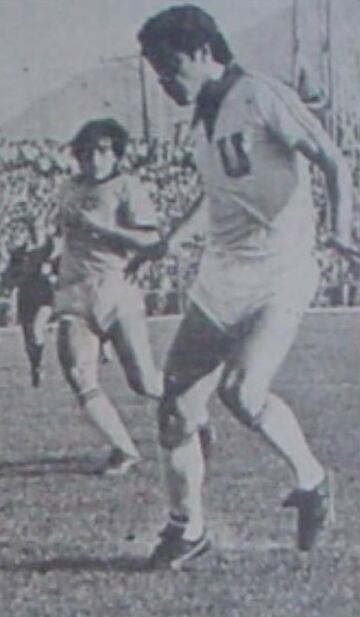 Delantero brasileño que llegó a Universidad de Chile en 1977. Apenas jugó dos partidos en Copa Chile, sin goles en su registro.