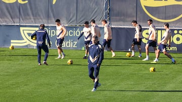 Garitano en su primer entrenamiento como técnico del Cádiz el pasado 9 de diciembre.