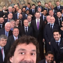 Felipe VI recibió al Madrid: Llull lo plasmó en un selfie