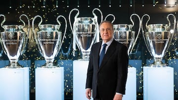 Florentino Pérez recibió el Premio 'Golden Foot Prestige Award' en Mónaco.