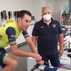 Nibali, "por el buen camino" para empezar la temporada