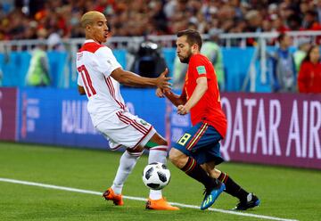 Jordi Alba y Faycal Fajr.