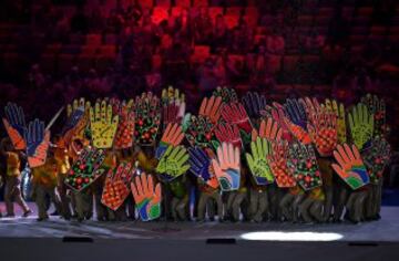 Riveros lideró a Chile en la ceremonia de Clausura