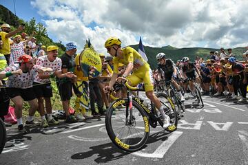 Pogacar, Vingegaard, Roglic y Evenepoel durante el ascenso al Pas de Peyrol.