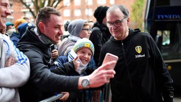 LONDON, ENGLAND - JANUARY 06: Marcelo Bielsa, Manager of of Leeds United poses for a photo ahead of the FA Cup Third Round match between Queens Park Rangers and Leeds United at Loftus Road on January 6, 2019 in London, United Kingdom. (Photo by Justin Setterfield/Getty Images)
