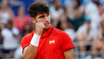 Carlos Alcaraz celebra un punto contra Tallon Griekspoor.