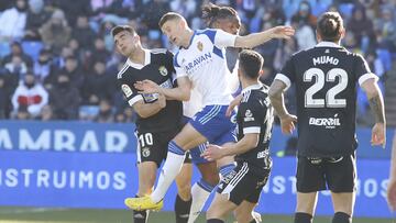 26/02/23 PARTIDO FÚTBOL SEGUNDA DIVISION REAL ZARAGOZA - BURGOS CF bermejo nieto jair