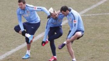 Mandzukic, Griezmann y Godín, en un entrenamiento.