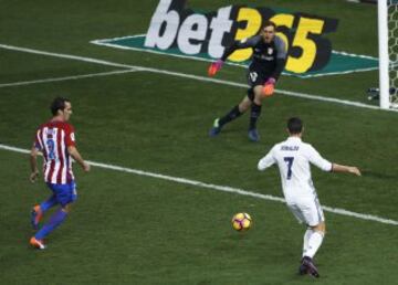 0-3. Cristiano Ronaldo marcó el tercer gol, hat trick del portugués.
