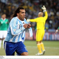 Maxi y Tévez, los amargos recuerdos del Tri en el Mundial