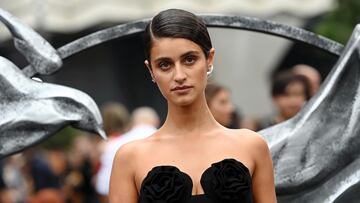 Anya Chalotra The Witcher lloró despedida Henry Cavill