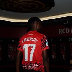 Tino Kadewere avanza en su recuperación