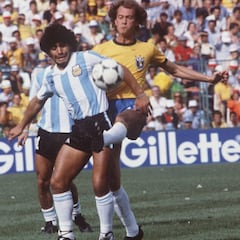 Árbitros y comentaristas