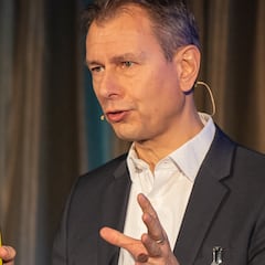 Richard Benjamins sobre la inteligencia artificial: “No es una moda. Es el presente y el futuro”