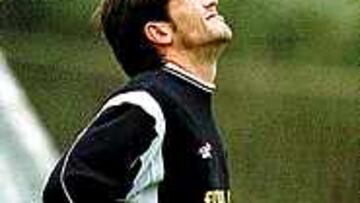 TRISTE. Alfredo Argensó se mostró muy triste en la sesión de entrenamiento.