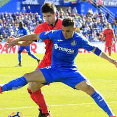 Arambarri y Milla siguen sin estrenarse