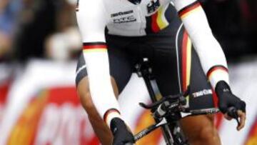 <b>DEMOLEDOR. </b>Tony Martin aventajó en más de un minuto a Bradley Wiggins y Fabian Cancellara.