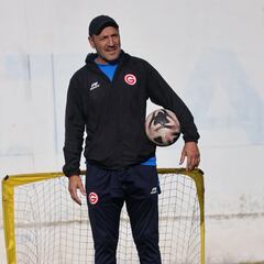 Guillermo Duró, nuevo candidato a ser director técnico de Santa Fe