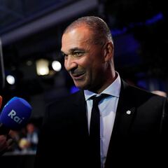 Entrevista a Ruud Gullit: El ex entrenador del Chelsea y LA Galaxy habla de Santiago Giménez, la MLS y Messi