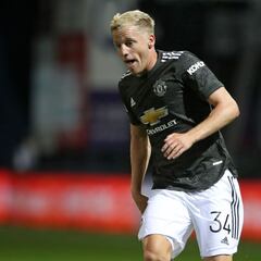 Van de Beek sigue en barbecho