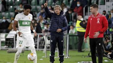 Pellegrini, ante el Elche.