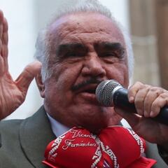 ¿En qué hospital está internado Vicente Fernández?